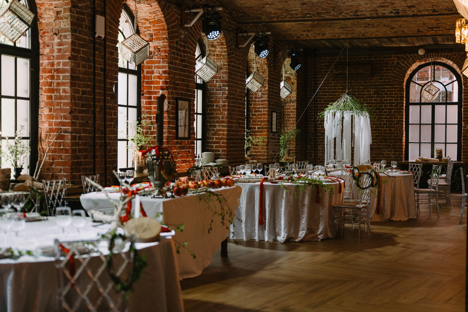 Photo Gallery image 0