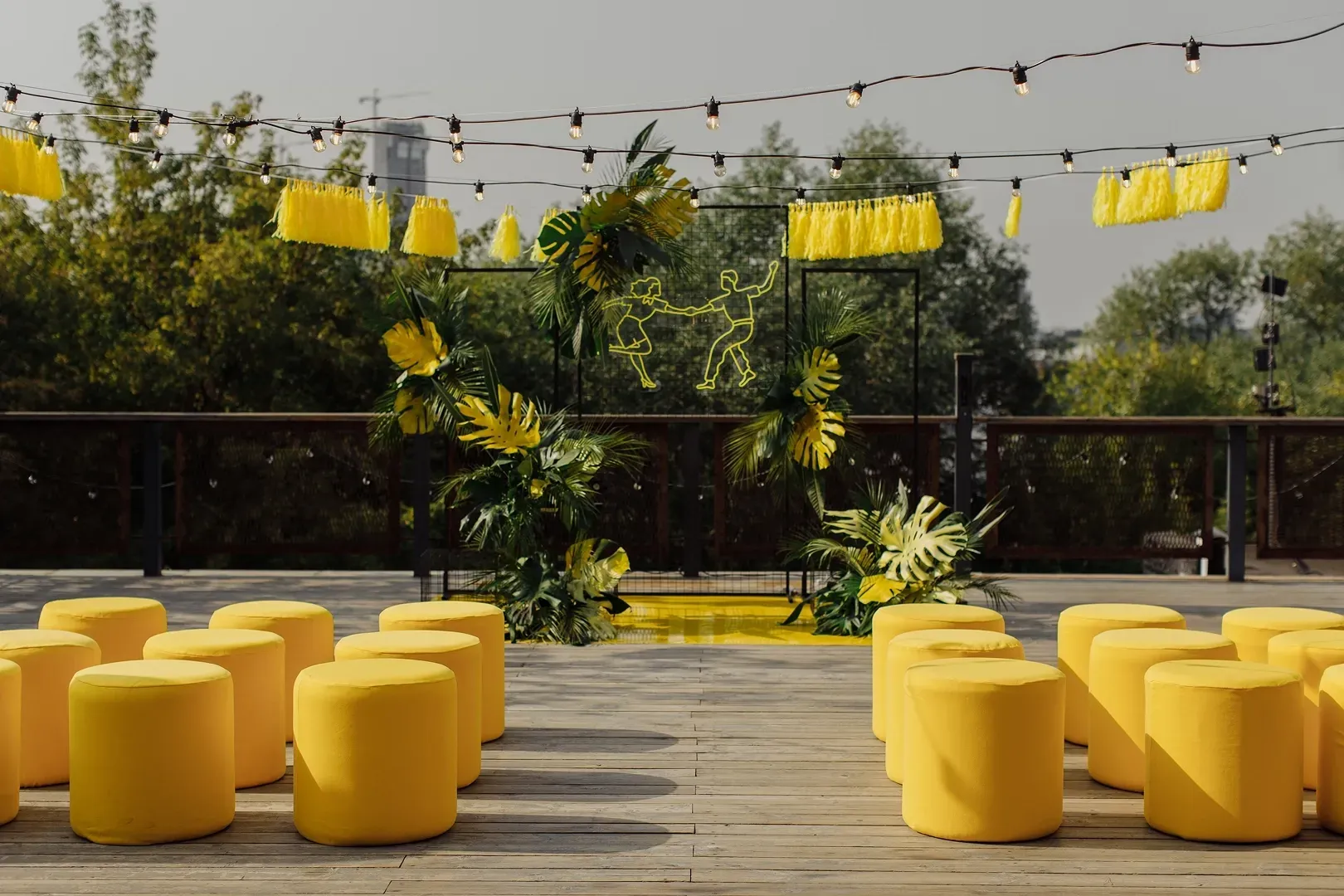 Photo Gallery image 0