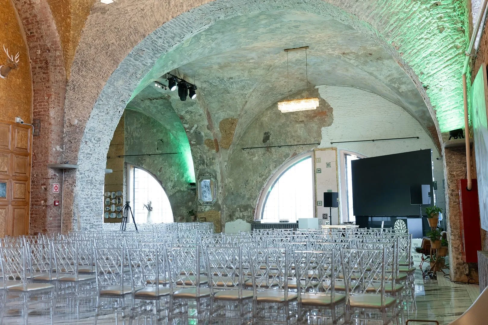 Photo Gallery image 1