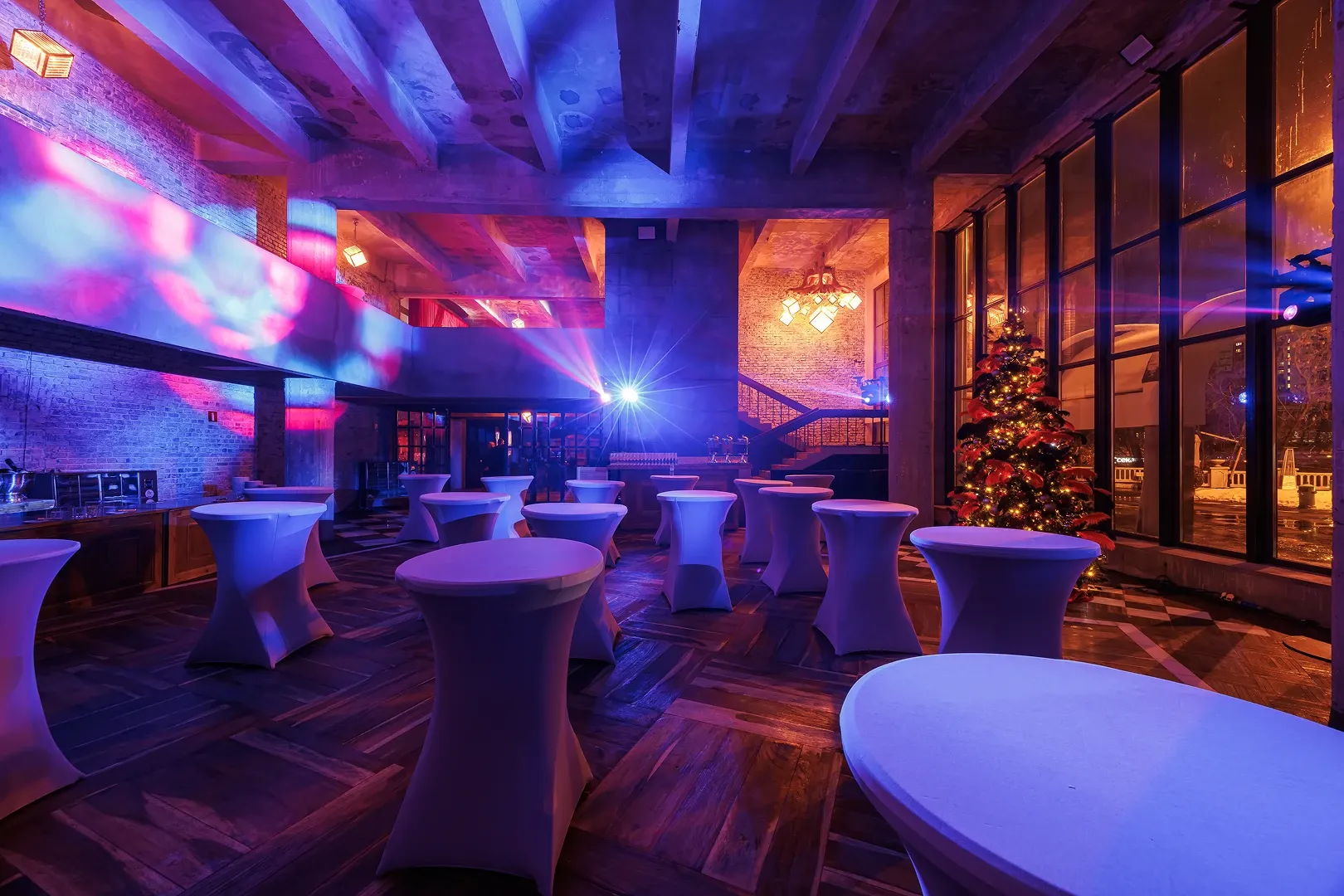 Photo Gallery image 15