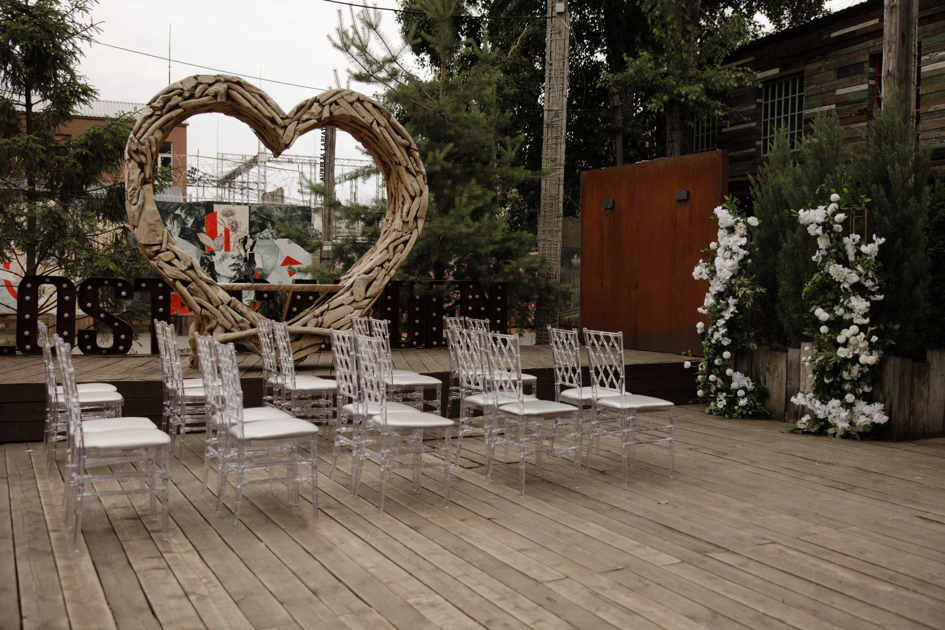 Photo Gallery image 18