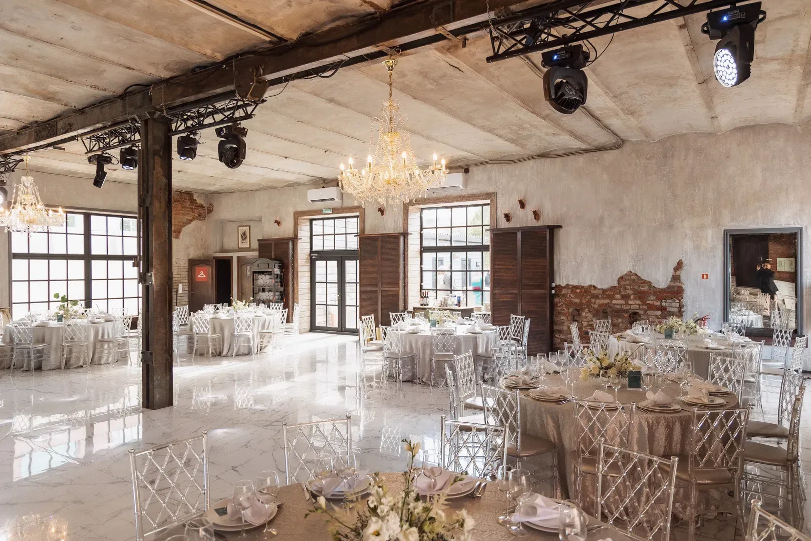 Фоновое изображение