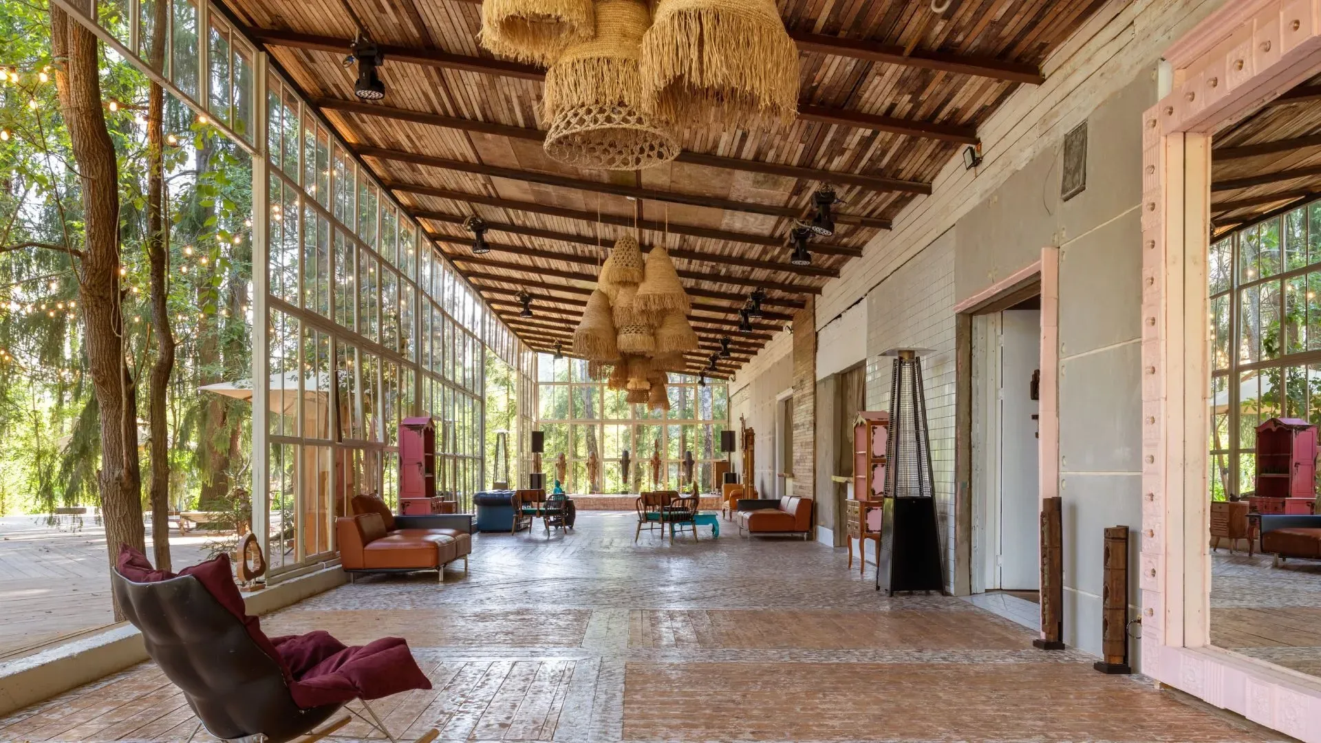 Hall image 4