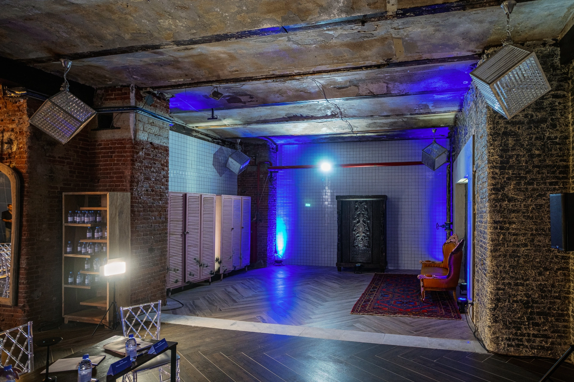 Photo Gallery image 1