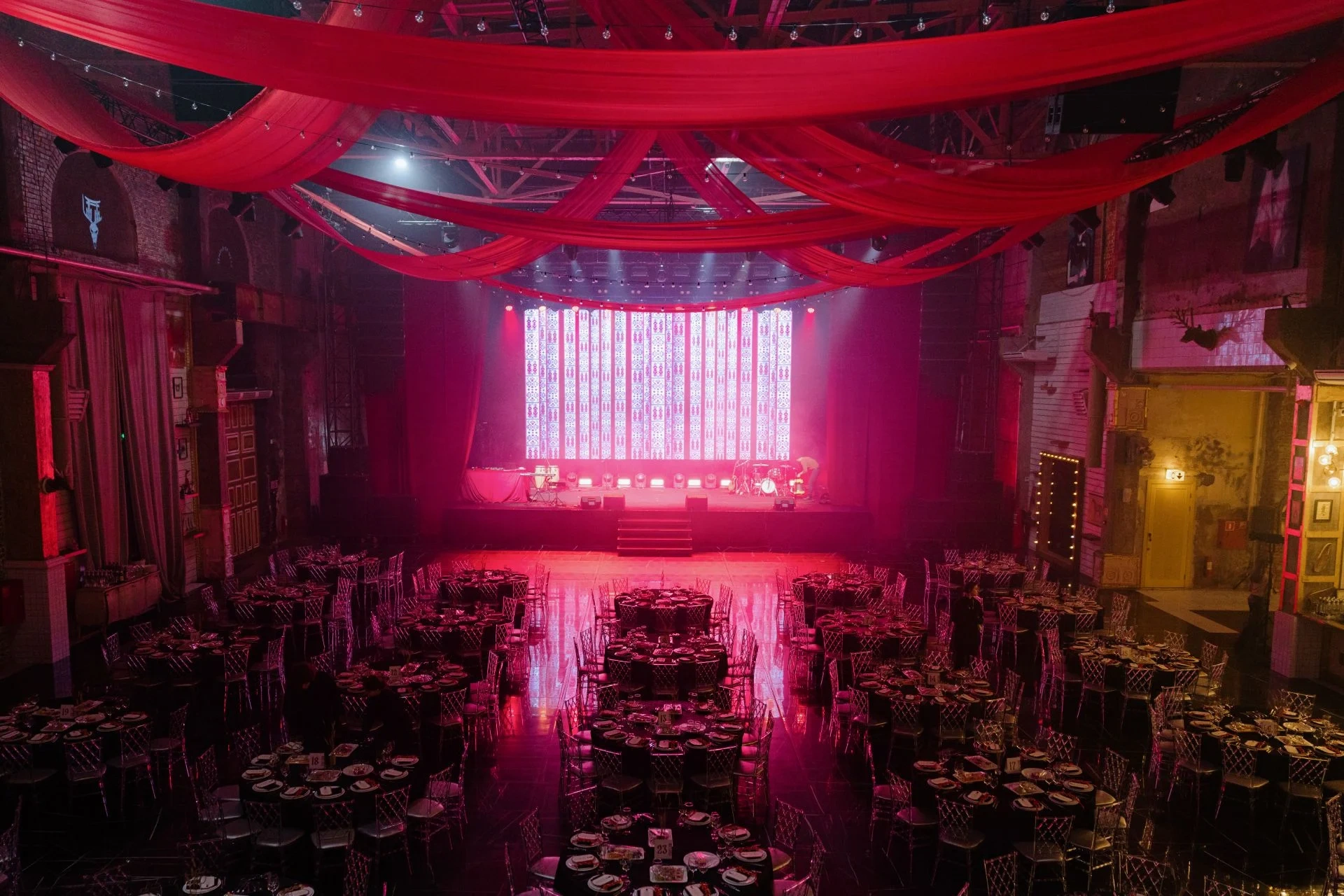 Hall image 0
