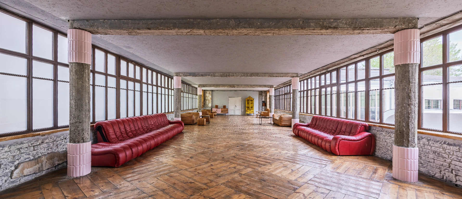 Hall image 0