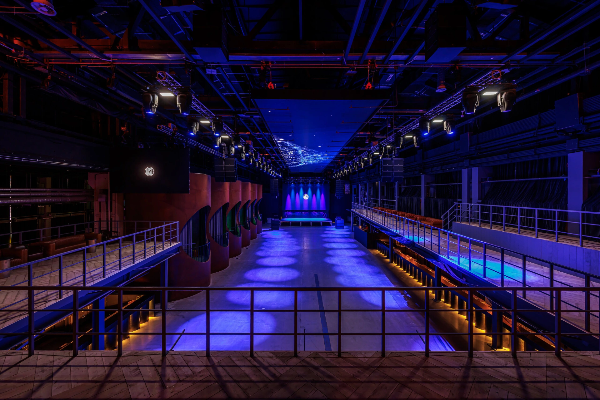 Фоновое изображение