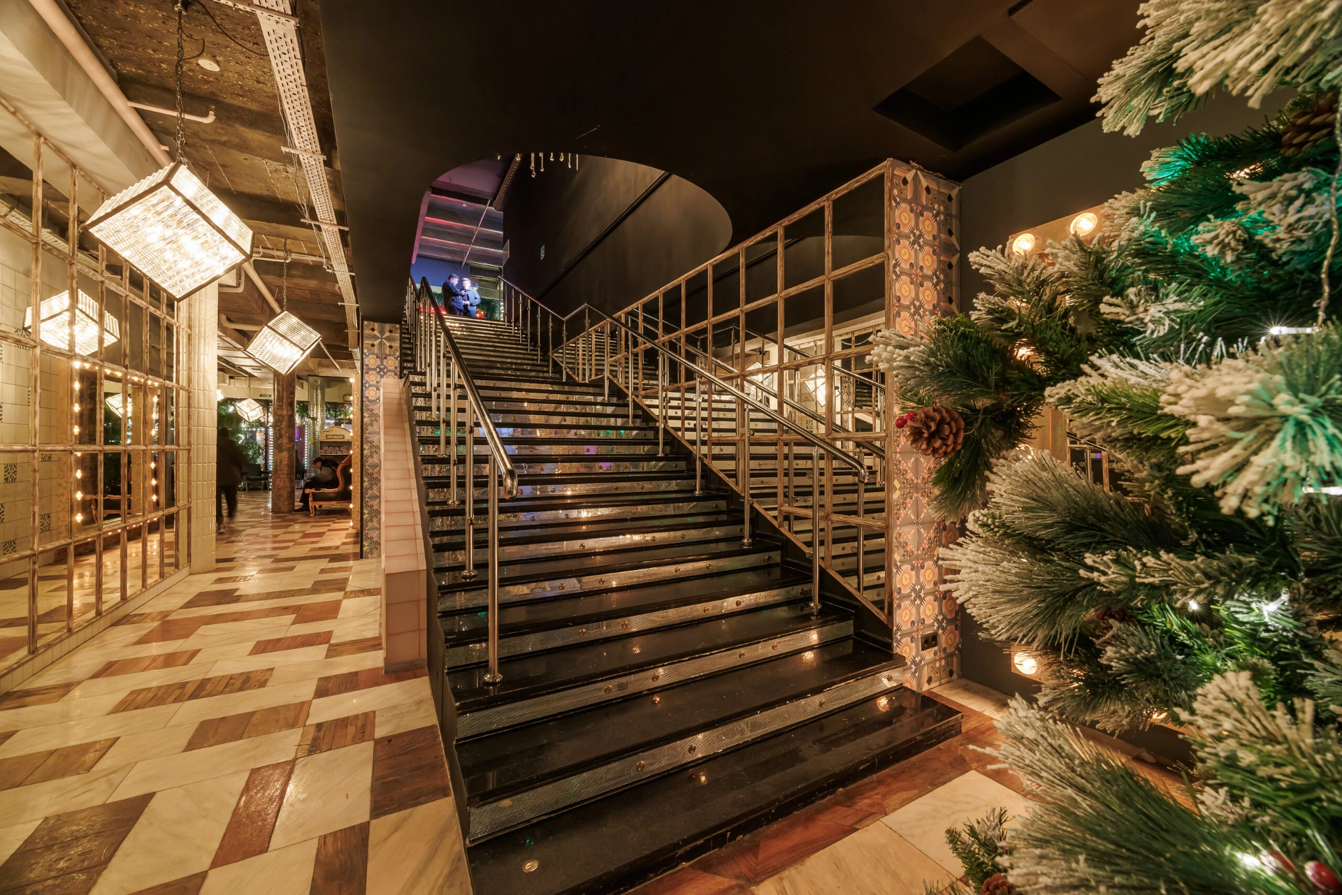 Photo Gallery image 8