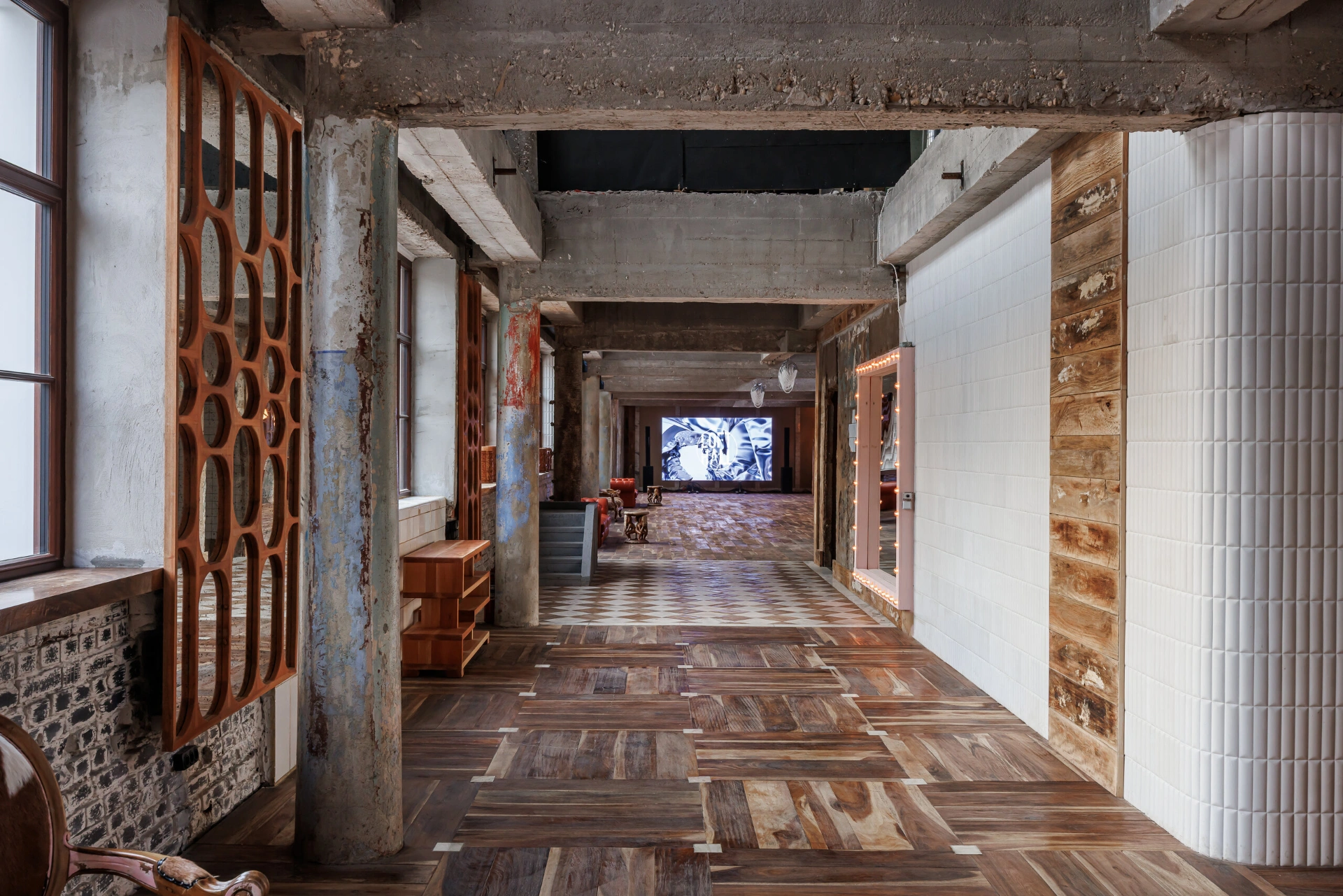 Photo Gallery image 4