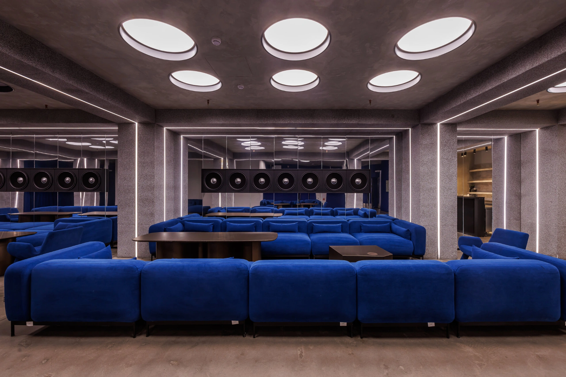 Photo Gallery image 8