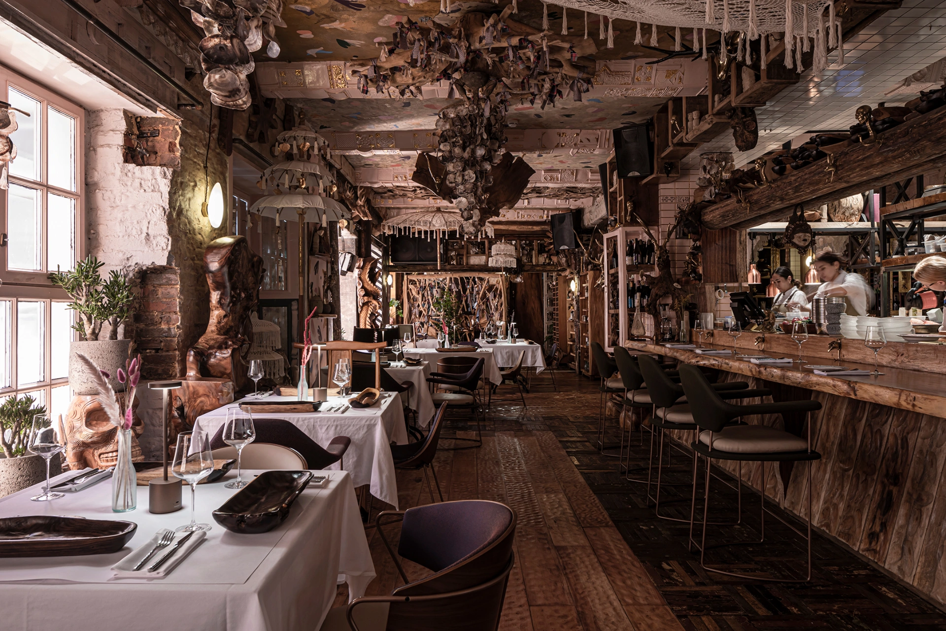 Photo Gallery image 0