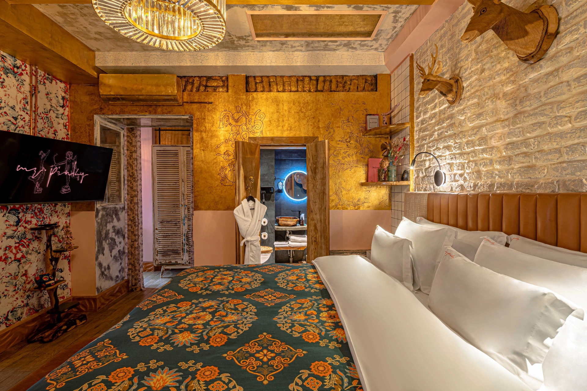 Photo Gallery image 4