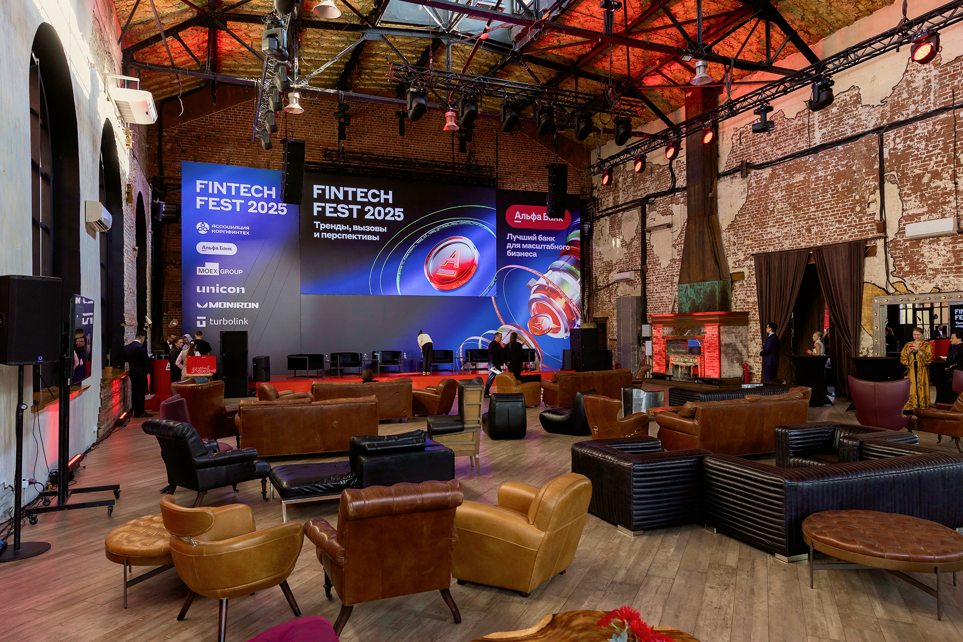 Photo Gallery image 0