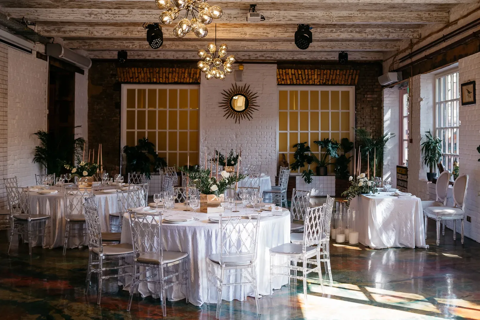 Hall image 0