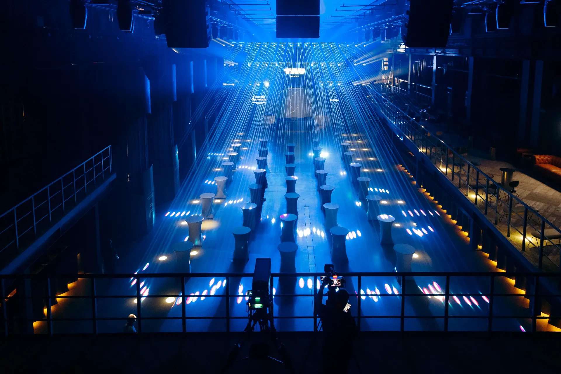 Photo Gallery image 0