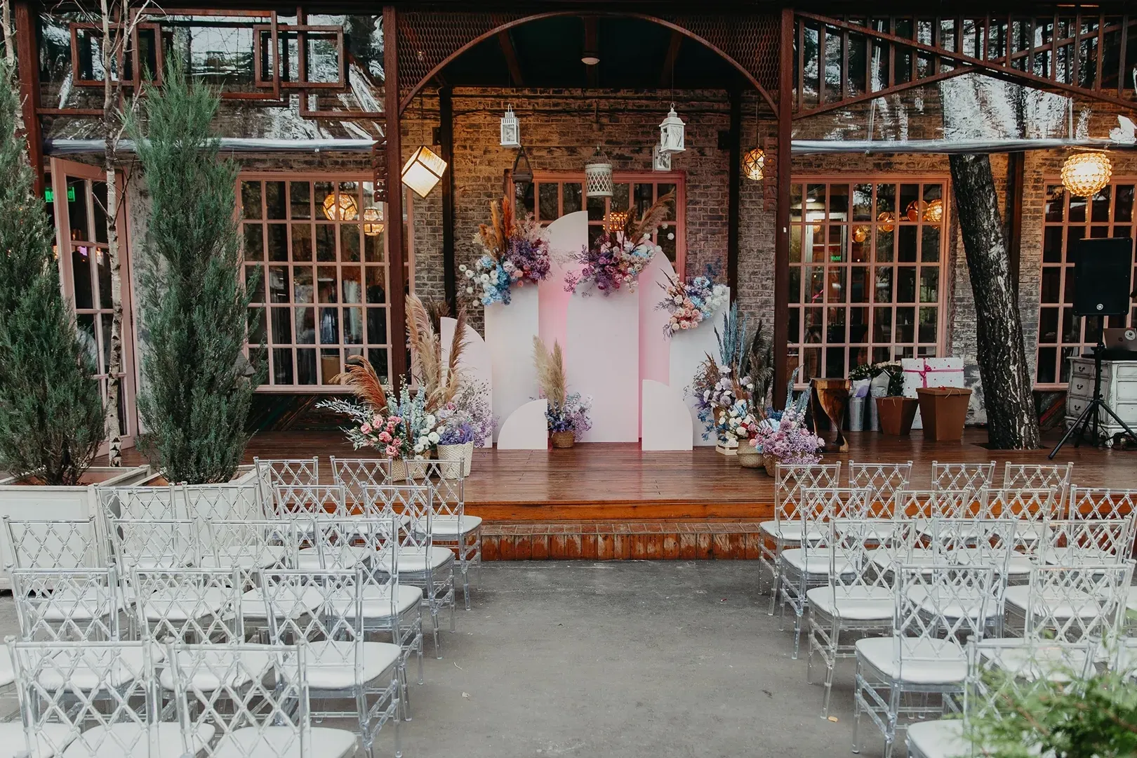 Фоновое изображение