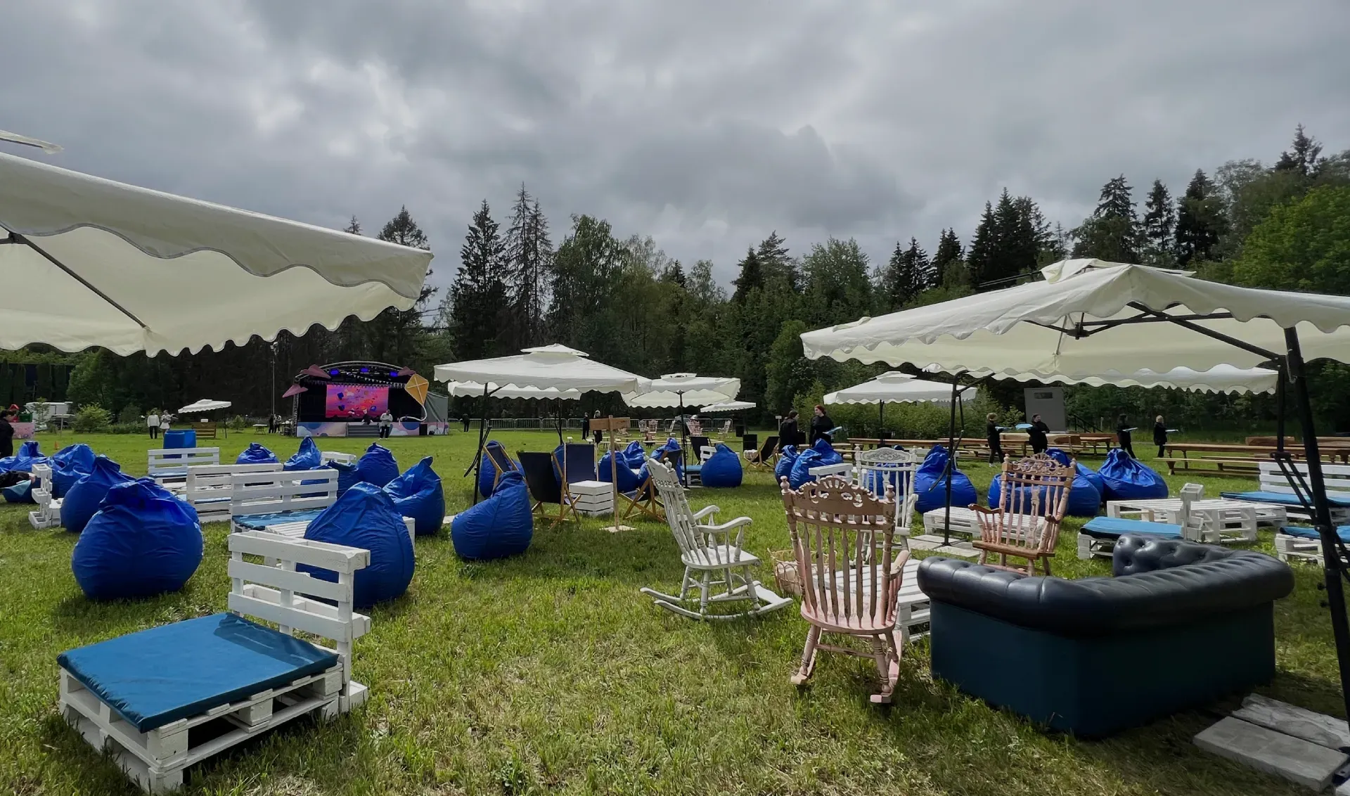 Фоновое изображение