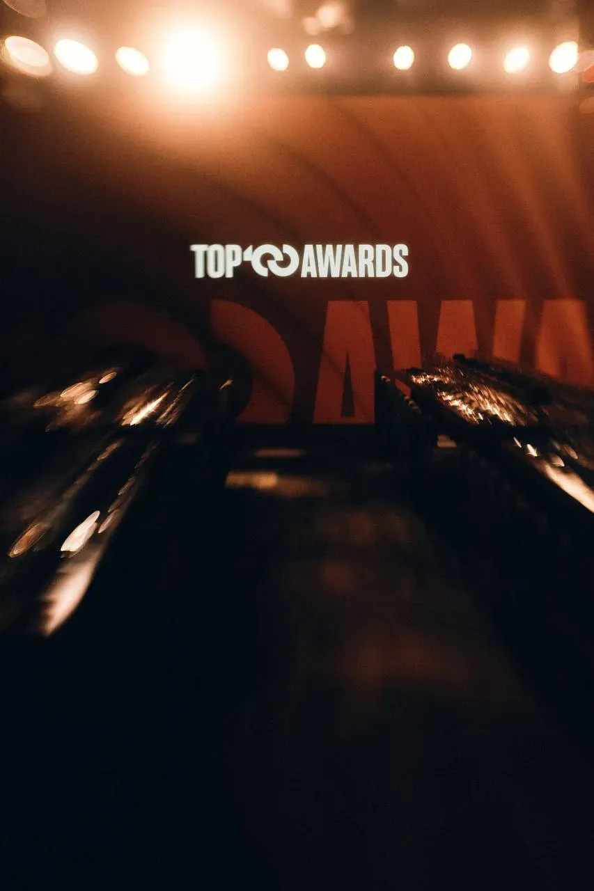 Фоновое изображение